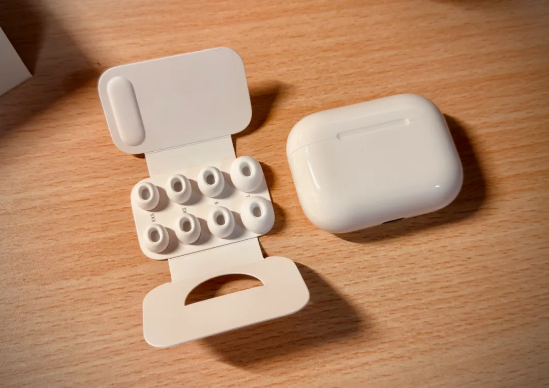 AirPods Pro 3 耳塞